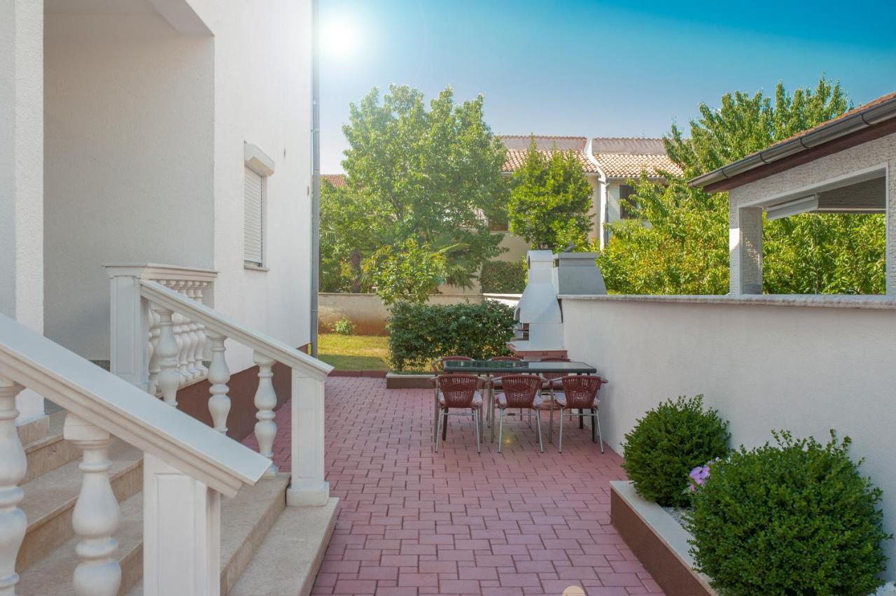 Apartments Somi Porec Exterior photo