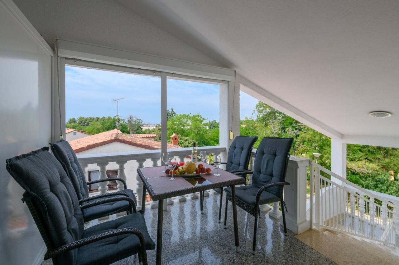 Apartments Somi Porec Exterior photo