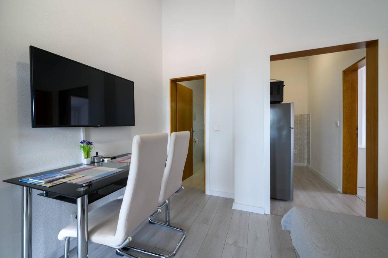 Apartments Somi Porec Exterior photo