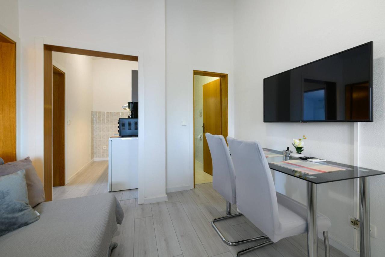Apartments Somi Porec Exterior photo