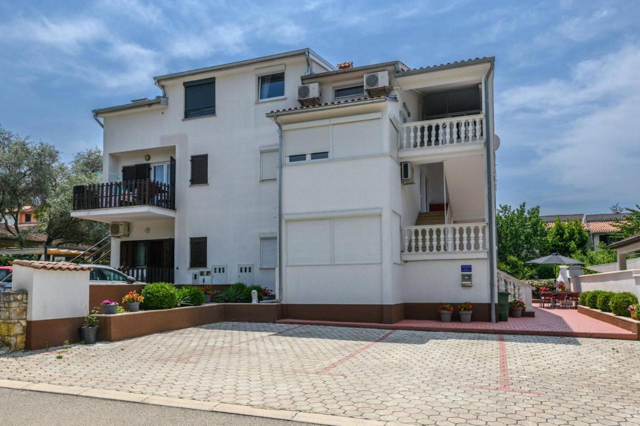 Apartments Somi Porec Exterior photo